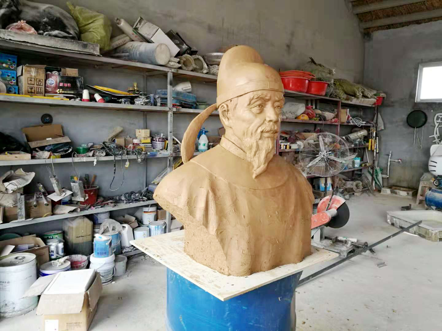 御医牛天齐雕像泥塑完成(图)